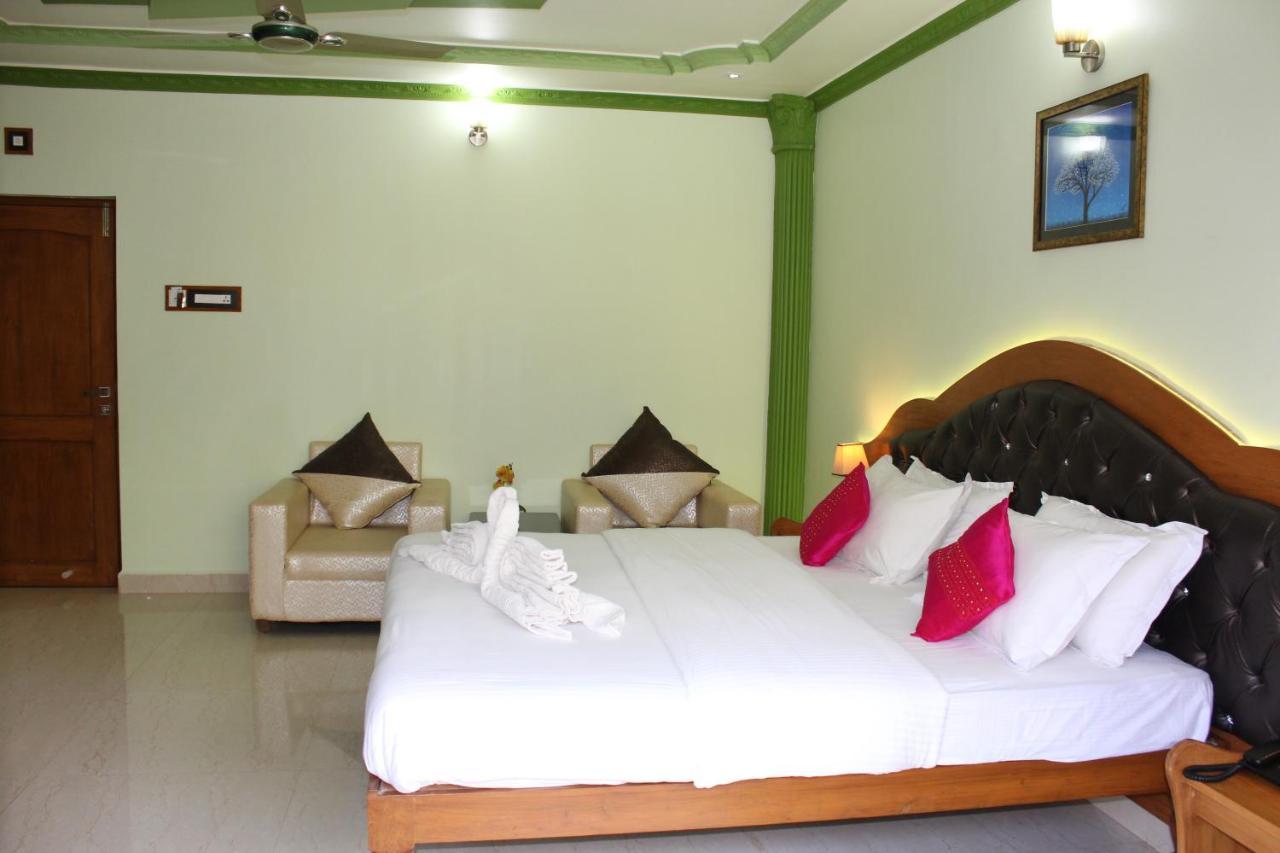 Sea View Resort Patnem Beach Exteriör bild