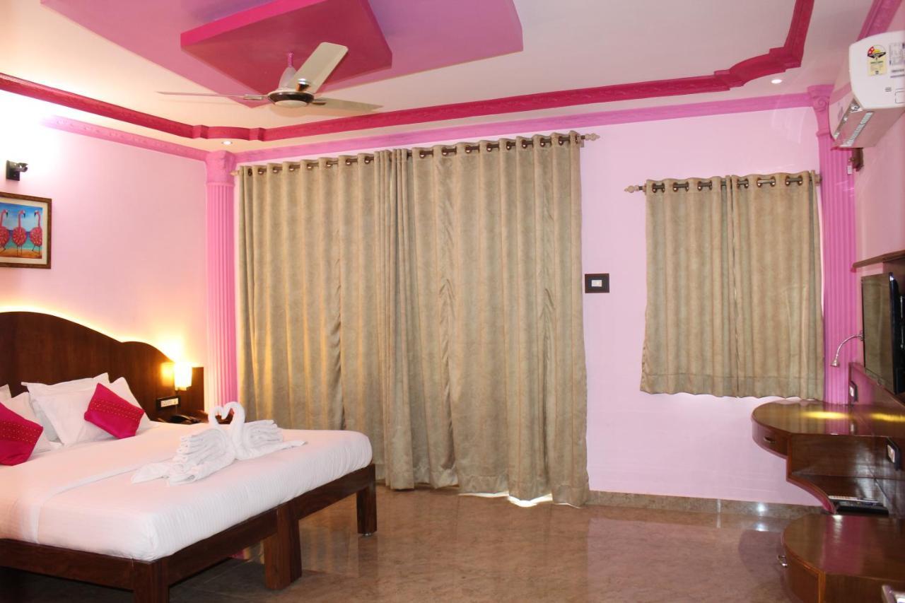 Sea View Resort Patnem Beach Exteriör bild
